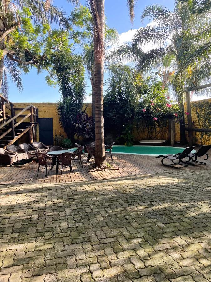 Pousada Familiar Casa Amarela São Gabriel Екстериор снимка